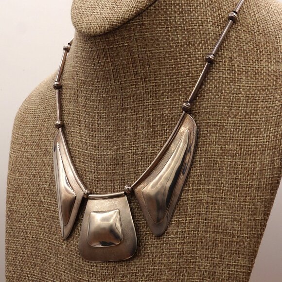 Vintage Native American Modernist Silver Bib Necklace Carlos Diaz Style 17" - Picture 4 of 13